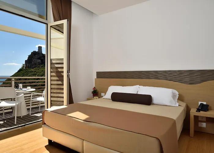 Hotel Club Torre Salinas - Adults Only